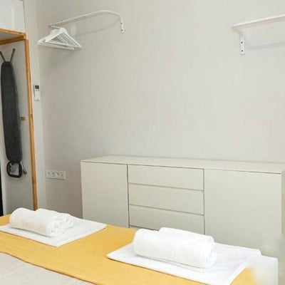 Vermietung einer komfortablen 2-Zimmer-Wohnung, 65 m², Stadtteil Hl. Hl. Konstantin und Helena, Varna, Bulgarien